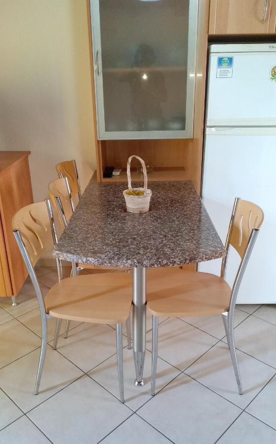 Irides Apartments Megalochori  Екстер'єр фото